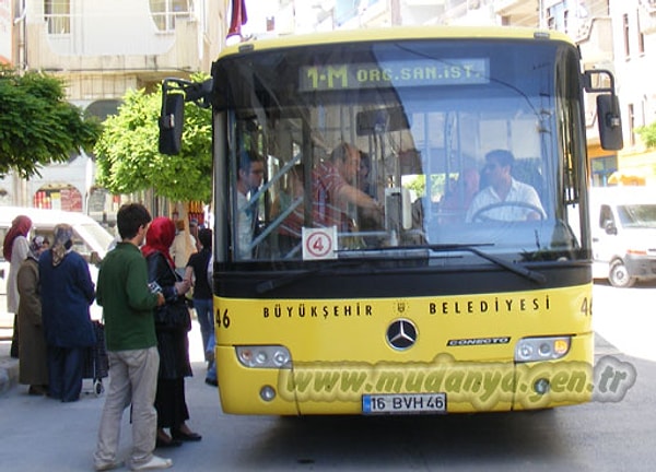 13.  Belediye Otobüsünde Boş Yer