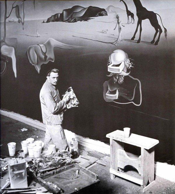33. Salvador Dalí - Ressam