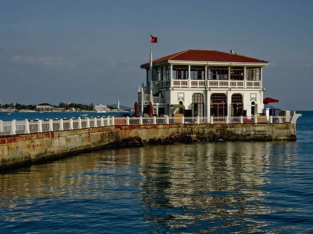 2. Kadıköy Moda İskelesi