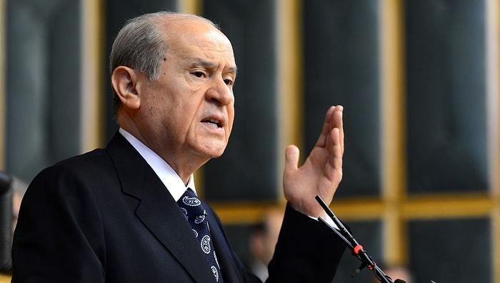Bahçeli'den Başbakan Davutoğlu'na 'Paris' Eleştirisi