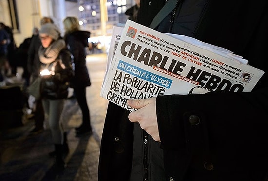 Charlie Hebdo Türkiye'de Türkçe Dağıtılacak