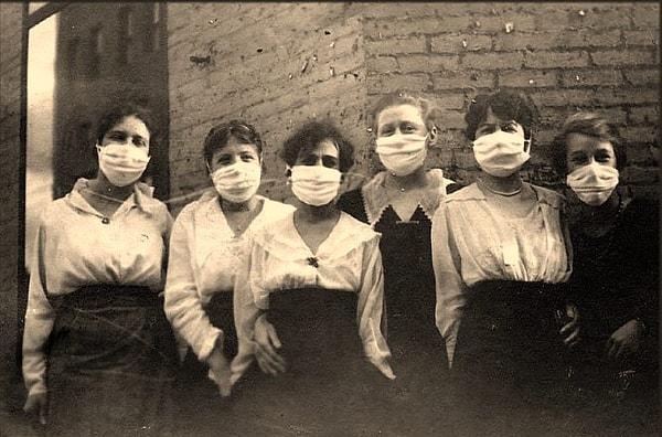 14. 1918 senesinde grip salgını, dünyada 21 milyon kişinin ölümüne sebep olmuştur.