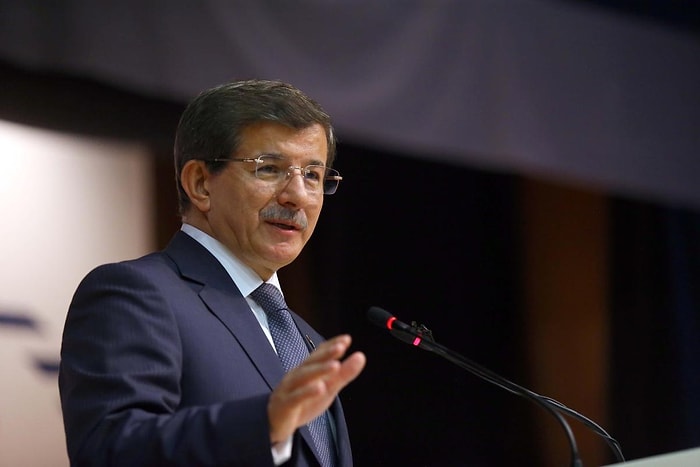 Davutoğlu'ndan 'Bülent Ecevit'li 'Eski Türkiye' Göndermesi