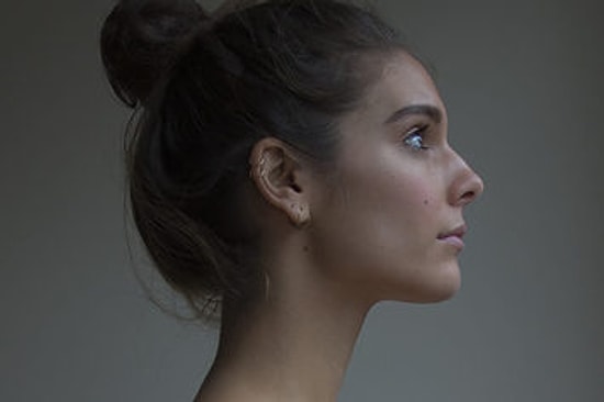 Oldukça Güçlü ve Çıplak Pozlar Vererek Bedenlerini Korkusuzca Sergileyen Feminist Kadınlar