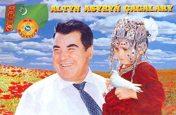 2. Stalin dönemi Türkmenistanı'nın gecekondu mahallelerinde büyüyen Saparmurat Niyazov, uzun uğraşlar sonrasında Türkmenistan Komünist Partisi'nin lideri oldu.