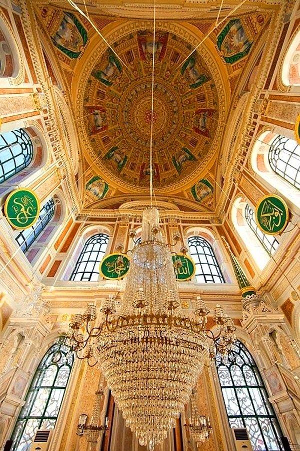 12. Küçük Mecidiye Camii, İstanbul