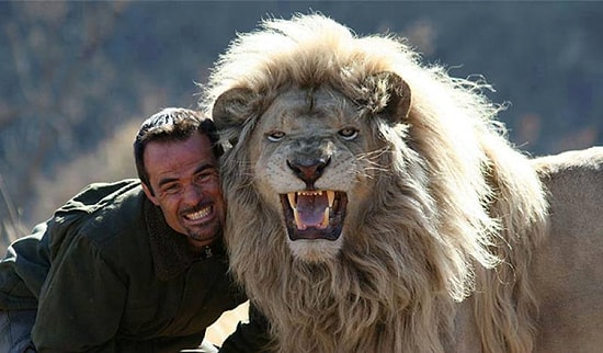 Aslan Dostu Kevin Richardson