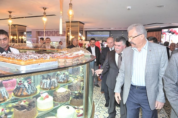 9. Baklava Osmaniye'de yenir