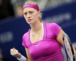 Kvitova Bu Kez Tökezlemedi