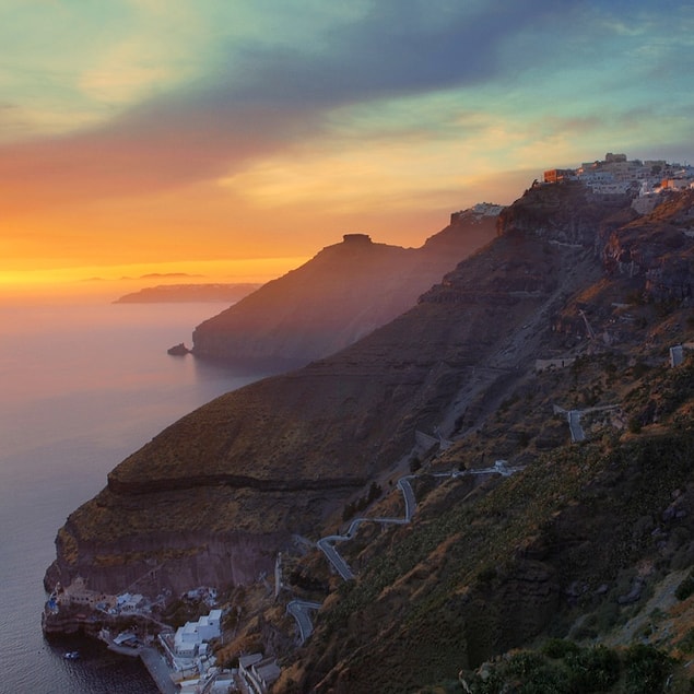 10. Santorini - Yunanistan