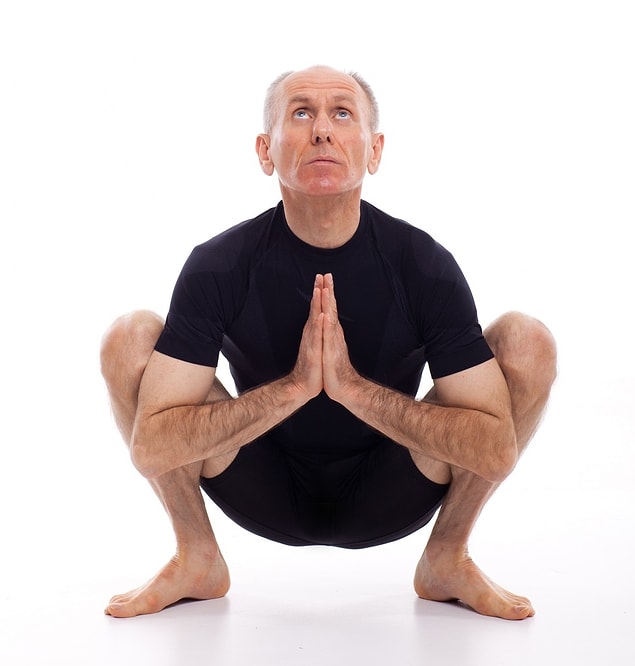 Bu İnsanlar Neden Böyle Duruyor Dedirten 10 Yoga Pozisyonu