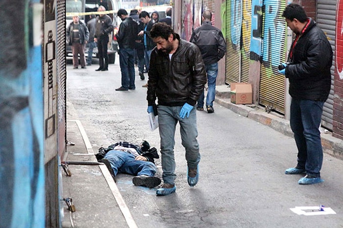 Beyoğlu'nda Sivil Polise İnfaz!