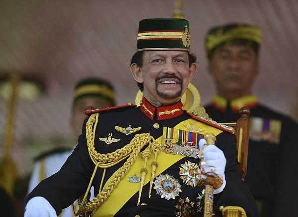 8. Brunei Sultanı Hasanal Bolkiah