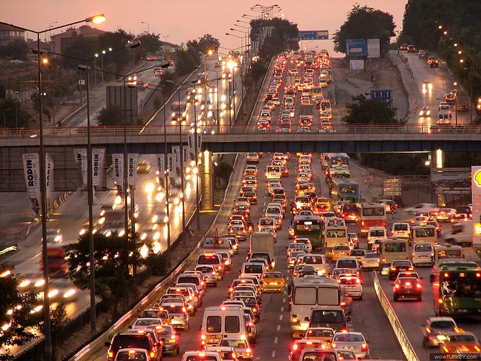 İstanbul Dünyanın En Fazla Duran İkinci Trafiğine Sahip