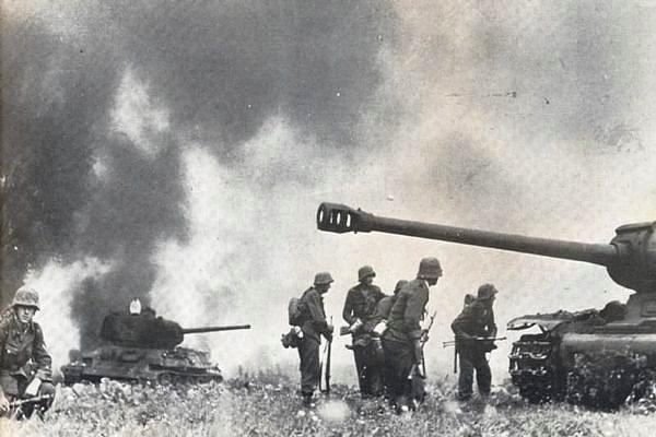 13. 1941 - Alman işgali