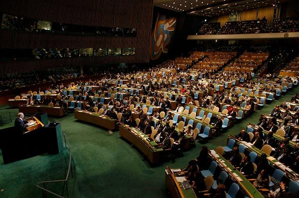 BM Genel Kurulu kararlarının yasal bağlayıcılığı bulunmuyor