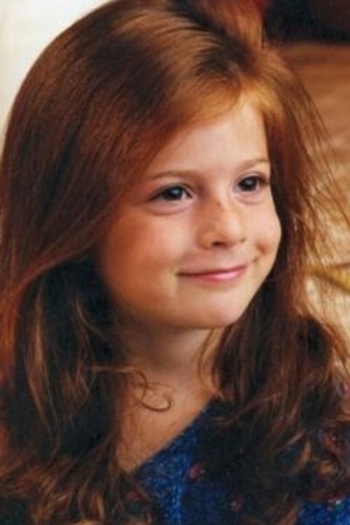 Sihirli Annem'in küçük Çilek'i Zeynep Özkaya.