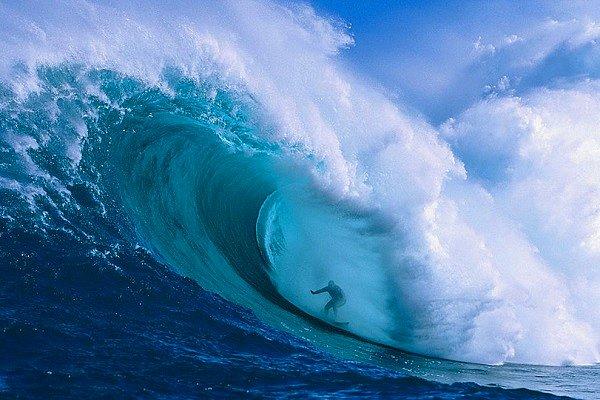 5. Hawai - Maui Adası'nda Sörf