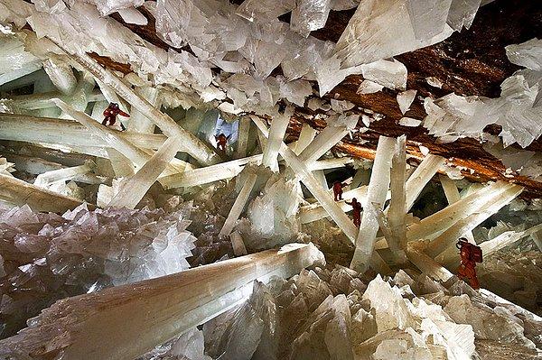 3. Kristal Mağarası - Naica, Chihuahua, Meksika