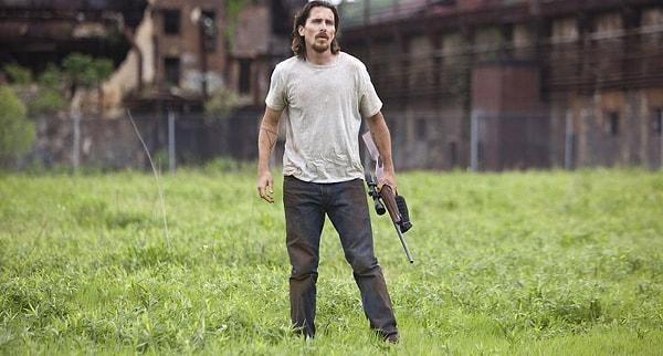 2. Out of the Furnace (2013)
