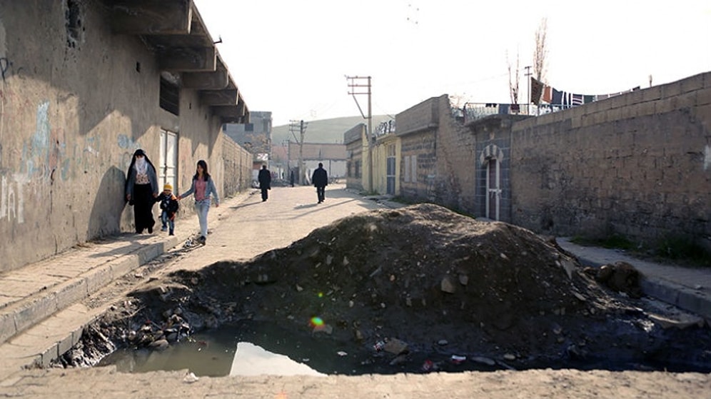 Cizre'de Hendekler Kapatılıyor