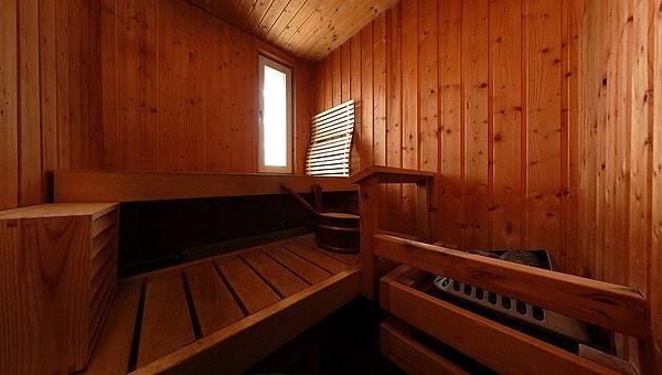 6. Ve yorucu bir günün ardından evinizde sauna bulunduğunu bilmek harika bir his.