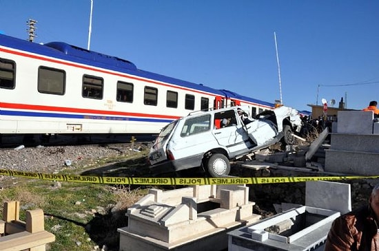 Feci kaza kamerada... 2 Ölü