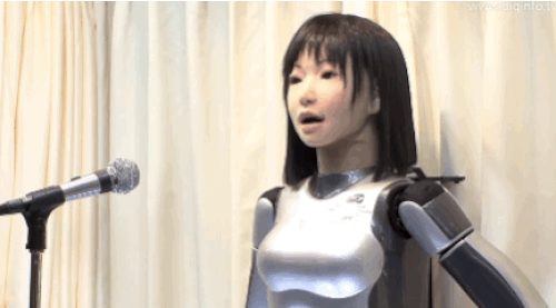 Bu robot şarkıcı için ne diyorlar bilmiyorum ama ben tövbeler olsun diyorum