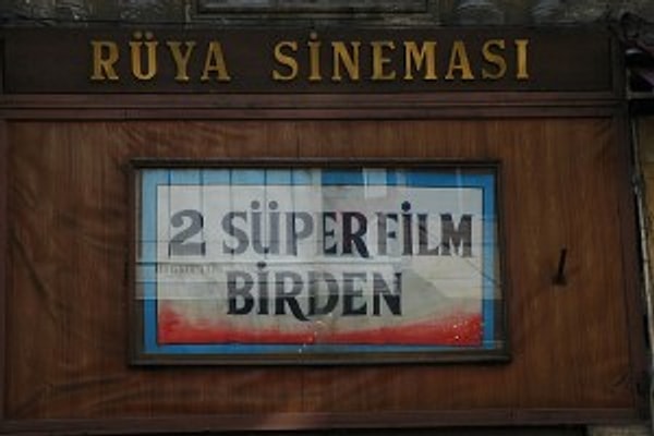 4. İki film birden oynatan sinemalara kombine bilet alabilirsiniz.