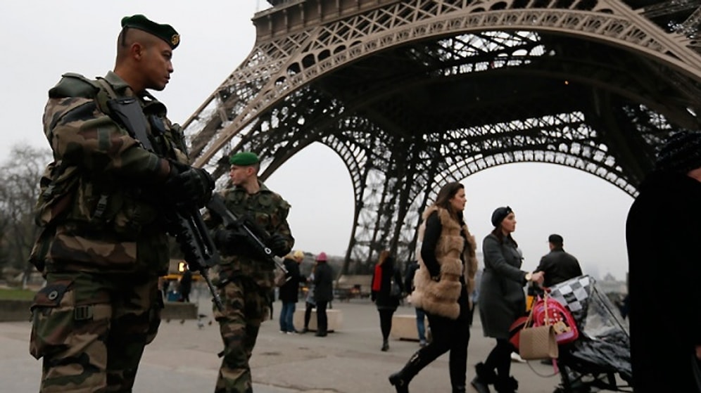 Paris Sokaklarında Aksiyon Filmi Sahnelerinin Çekimi Yasaklandı