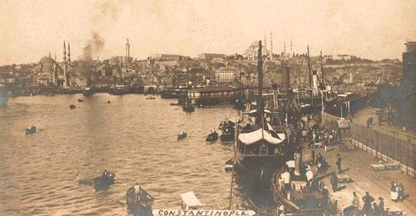 22. Karaköy'den #istanbul'a bakış. (1910'lu yıllar)