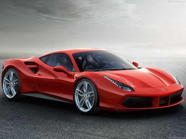 FERRARİ'NİN YENİ MODELİ:488 GTB