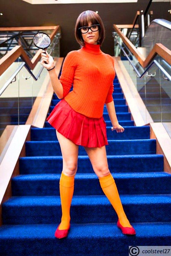 17. Velma-Scooby Doo