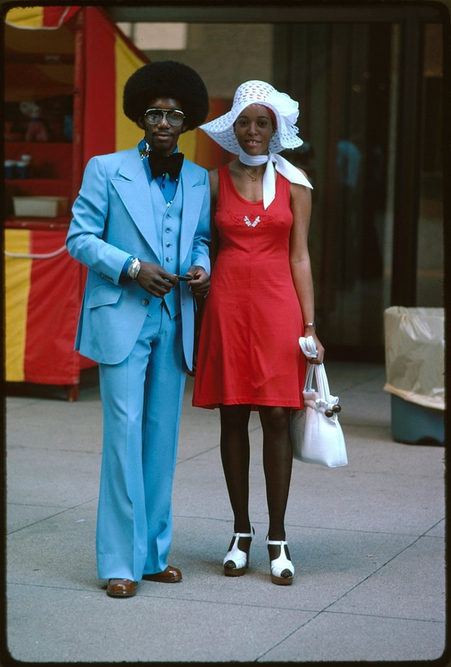 8. Chicago'nun Michigan Caddesi'nde fotoğraflanan bir çift.