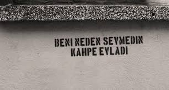 Sizi Hayal Dünyasına Sürükleyecek 20 Şiir Dinletisi