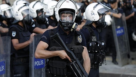 Avrupa Polise Aşırı Yetkiden Kaygılı