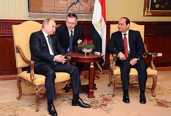 Putin: 'Suriye'de Siyasi Çözüm Arayışındayız'