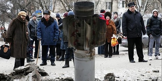 Ukrayna'ya Roket Yağdı: 8 Ölü, 63 Yaralı