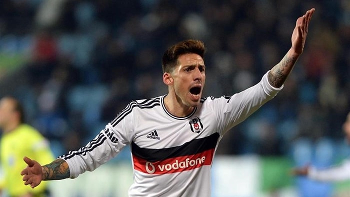 Beşiktaş Taraftarından Jose Sosa'ya Beste