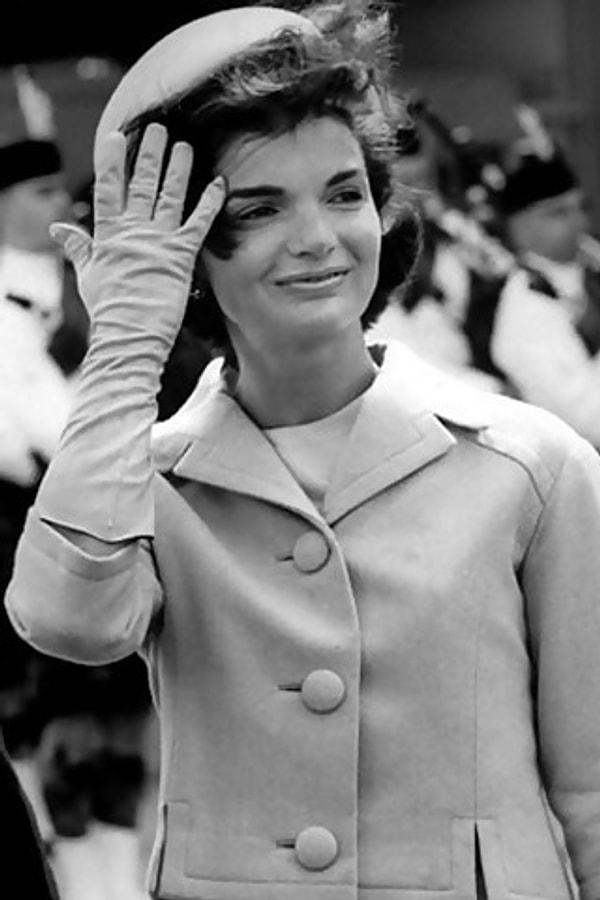 7. Jacqueline Kennedy (Amerika)