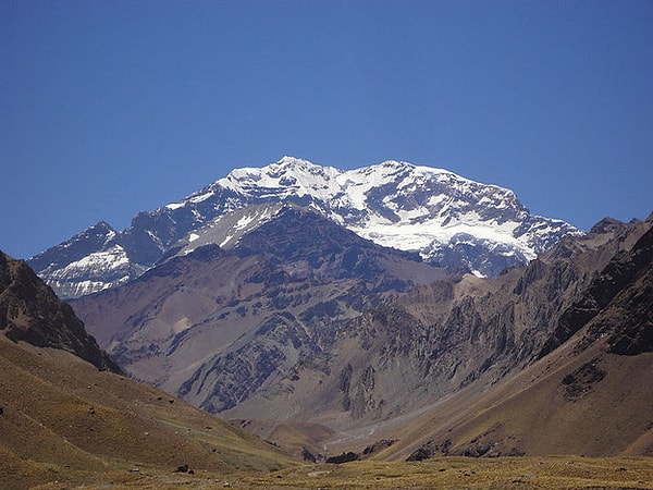 6. Aconagua, Amerika kıtalarındaki en yüksek doruğa sahip.