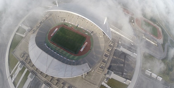 Olimpiyat Stadı'nda Zeminin Çevrilmesi Gündemde