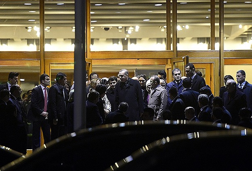 Cumhurbaşkanı Erdoğan Yurda Döndü