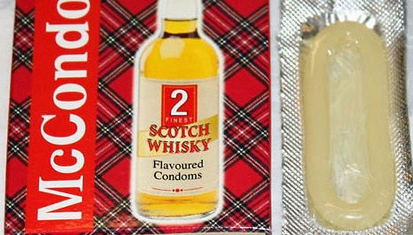 4. "Ben alkoliğim" cümlesini söyleyiş şeklinizi değiştirecek viski aromalı kondom.