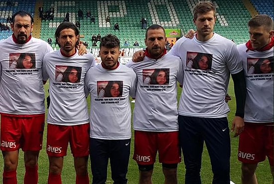 Mersin İdman Yurdu Maç Öncesinde Özgecan Aslan'ı Andı
