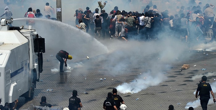 8 Madde ile İç Güvenlik Paketi: Neye İtiraz Ediliyor, Nasıl Savunuluyor?