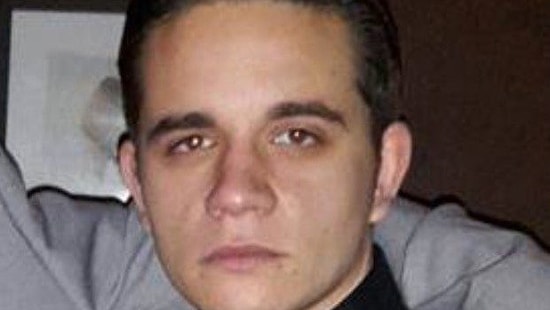 Londra'da Bıçaklanan Türk Genci Hayatını Kaybetti