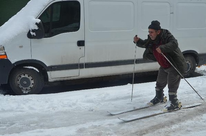 Onlar Ne Trafikte, Ne Ofiste: İşte İstanbul'da Karın Keyfini Çıkaranlar!