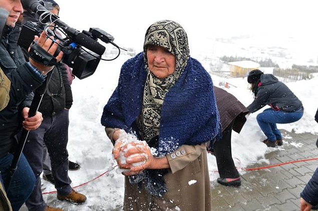 Kartoplarıyla uğurlandı...
