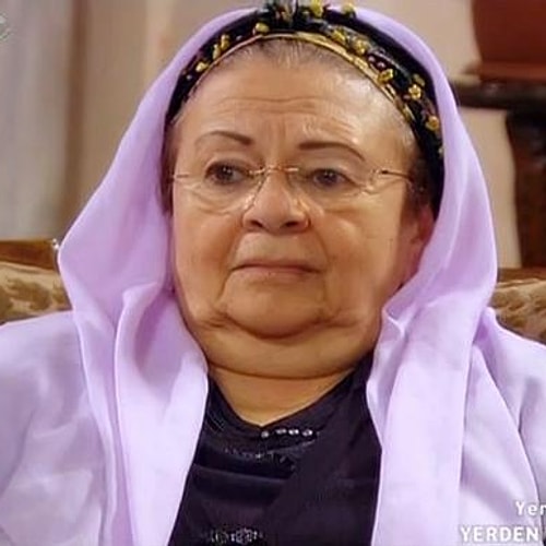 Müzevir Müzeyyen / Sevil Üstekin